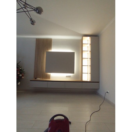 Mobilă living modernă cu iluminare LED integrată, design elegant și spații de depozitare pentru living contemporan